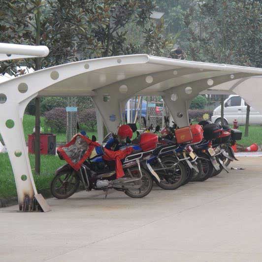 四川膜布局车棚工程案例